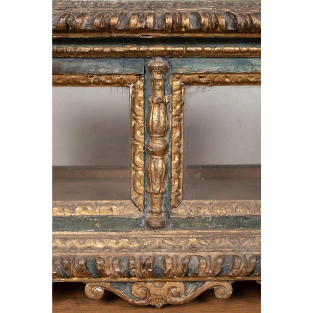 Wood 18th Century Italian Painted and Parcel Gilt Reliquary Box For Sale - Image 7 of 13