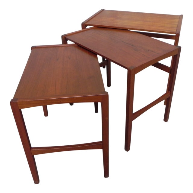 Vintage Nesting Tables, 1960s, Set of 3 For Sale