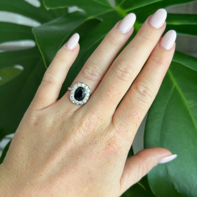 2.3 carat Sapphire and Diamond Platinum Ring, Size 7 For Sale - Image 4 of 5