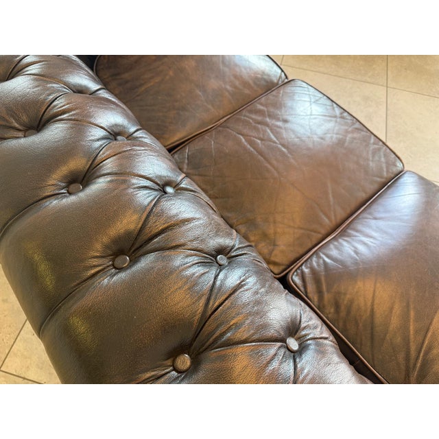 Chesterfield Three Seater Club Sofa from Zigarrenbraun For Sale - Image 18 of 18