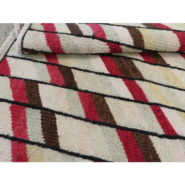 Galerie Shabab Collection Mid-20th Century Turkish Anatolian Accent Rug For Sale - Image 10 of 10