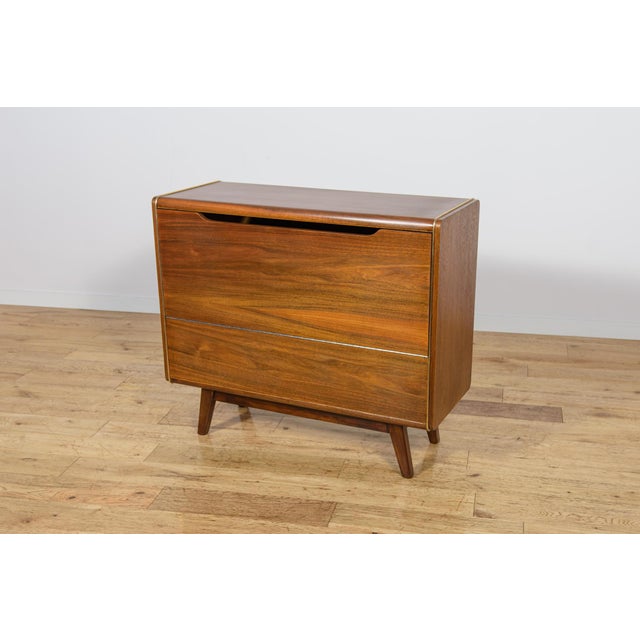 Mid-Century Model U391 Bar Cabinet by Bohumil Landsman for Jitona, Former Czechoslovakia, 1960s For Sale - Image 15 of 15