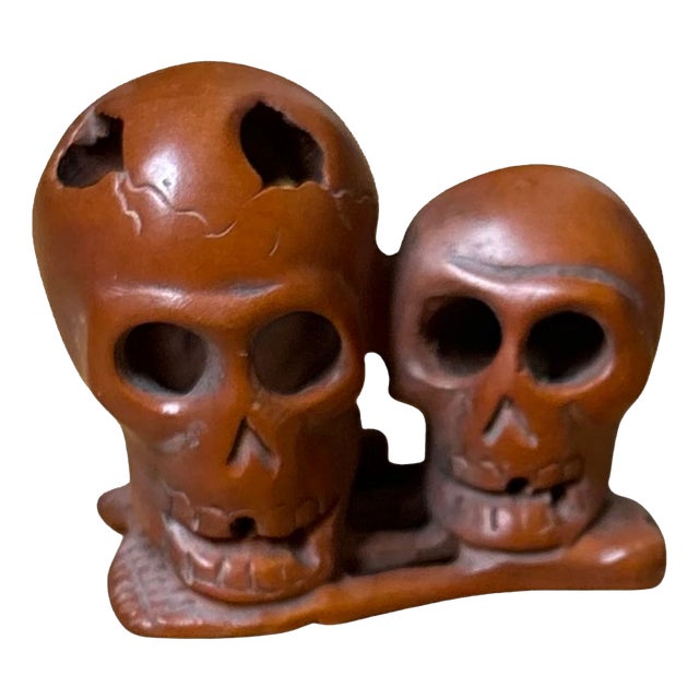 Japanese Meiji Era Netsuke with Skulls, 19th Century For Sale