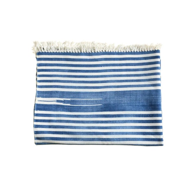 Mangalore Rug, 8X10 For Sale - Image 4 of 5