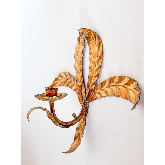 Metal 1960s Italian Hollywood Regency Gilt Metal Tole Palm Candle Wall Sconce For Sale - Image 7 of 11