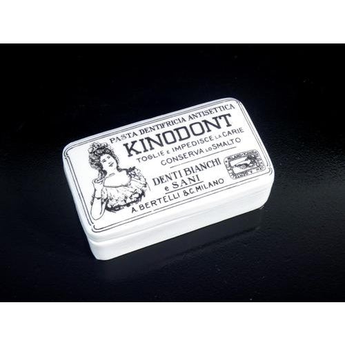 Porcelain Box from Ginori For Sale - Image 14 of 14