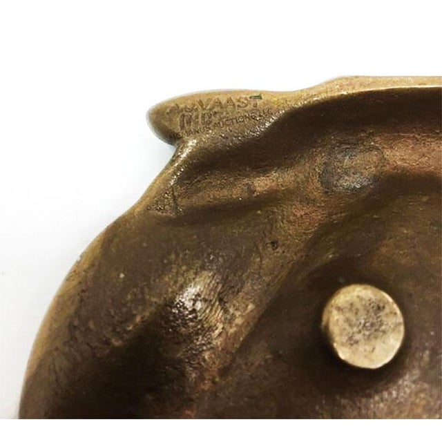 Bronze French Art Nouveau Signed a.j. Vaast Bronze Nymph Catchall Dish For Sale - Image 8 of 9