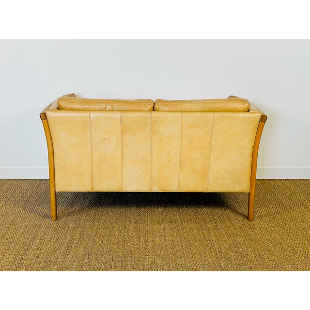 Wood Vintage Scandinavian Sofa in Beige Leather and Wood from Stouby, 1960s For Sale - Image 7 of 18