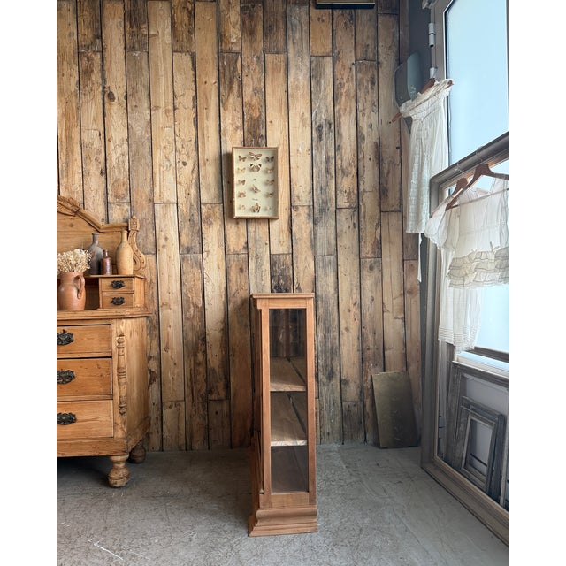 Retail Display Stand, 1890s For Sale - Image 3 of 10