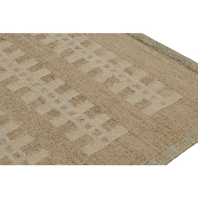 2010s Rug & Kilim’s Scandinavian Style Kilim Rug in Beige With Geometric Patterns For Sale - Image 5 of 7