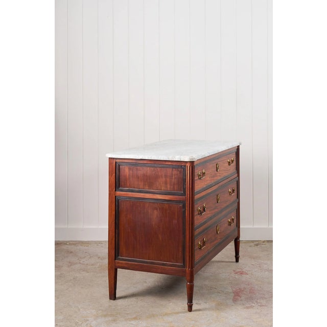 Louis XVI Period 18th Century French Commode With White Marble Top + Ebony Banding (C. 1780) For Sale - Image 12 of 14