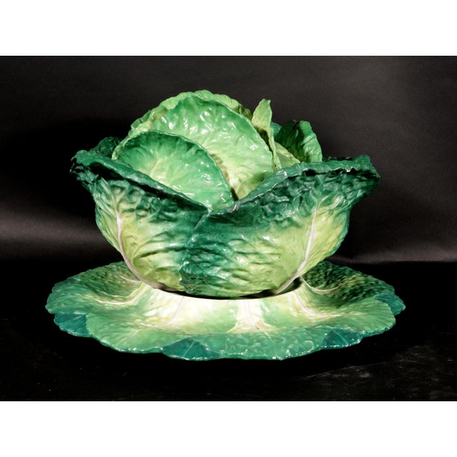 Green Mid 19th Century Agate Saltglaze Stoneware Large Model of Seated Cat For Sale - Image 8 of 18