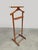 Beautiful, sleek mid-century design valet stand, designed by Ico Parisi for Fratelli Reguitti Italy. Dating from the 1960s...