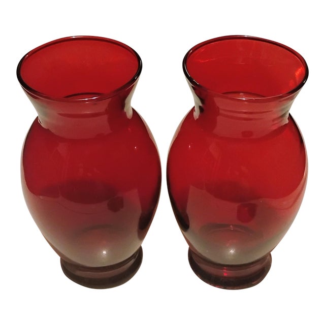 Vintage 1938-1956 Anchor Hocking Royal Ruby Glass Vases For Sale