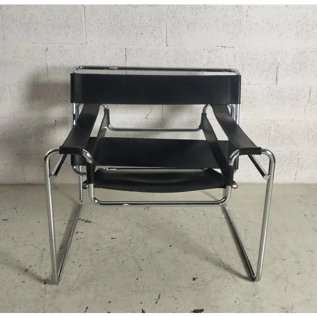 Mid-Century Modern Wassily Chair in Steel and Leather by Marcel Breuer for Gavina, 1960s For Sale - Image 3 of 16