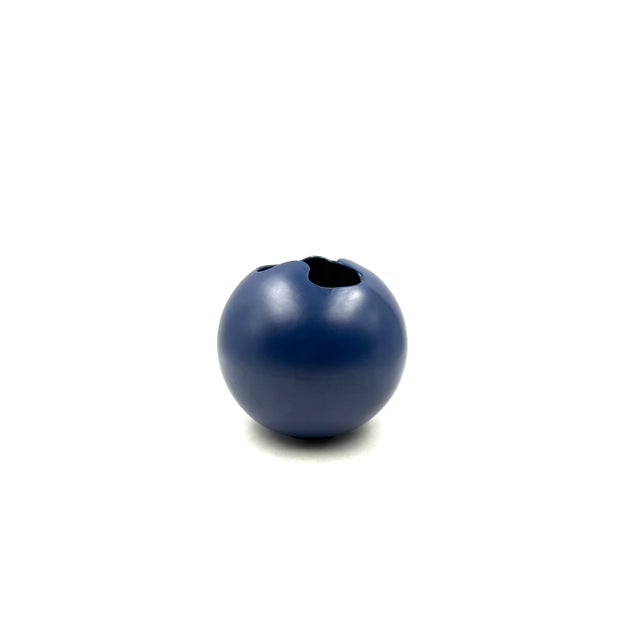 Modern Modern Blue Spherical Ceramic Vase, Italy 1970 For Sale - Image 3 of 10