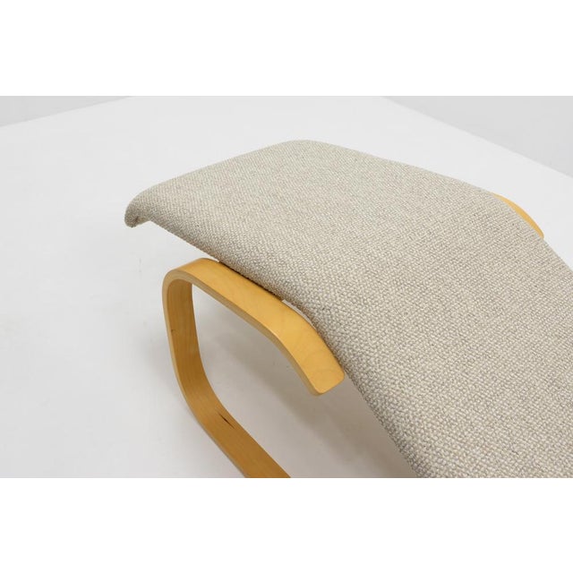 Wood Chaise Longue Isokon by Marcel Breuer for Knoll Inc. / Knoll International, 1970s For Sale - Image 7 of 11