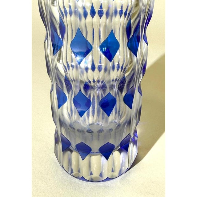 Art Deco Blue Overlay Cut Crystal Vase by Carl Meltzer for Haida, 1915 For Sale - Image 3 of 18