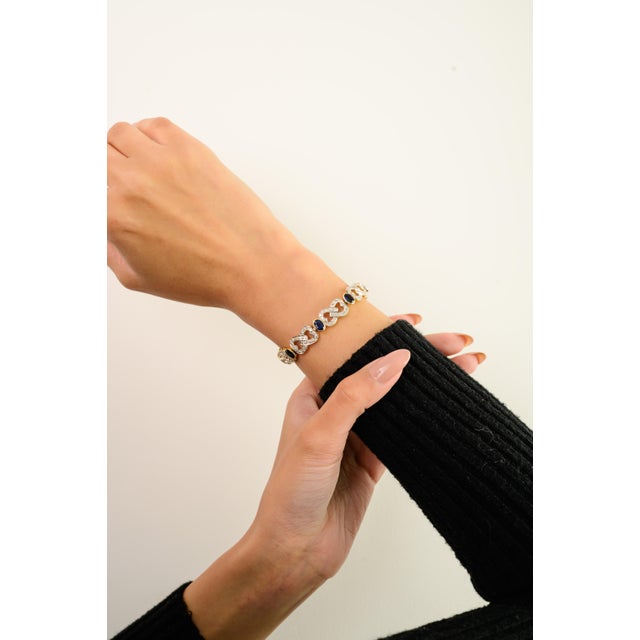 Ink Blue VRJewels Royal 7.22Ct Blue Sapphire and 2.8Ct Diamond Heart Link Bracelet in 18k Gold For Sale - Image 8 of 13