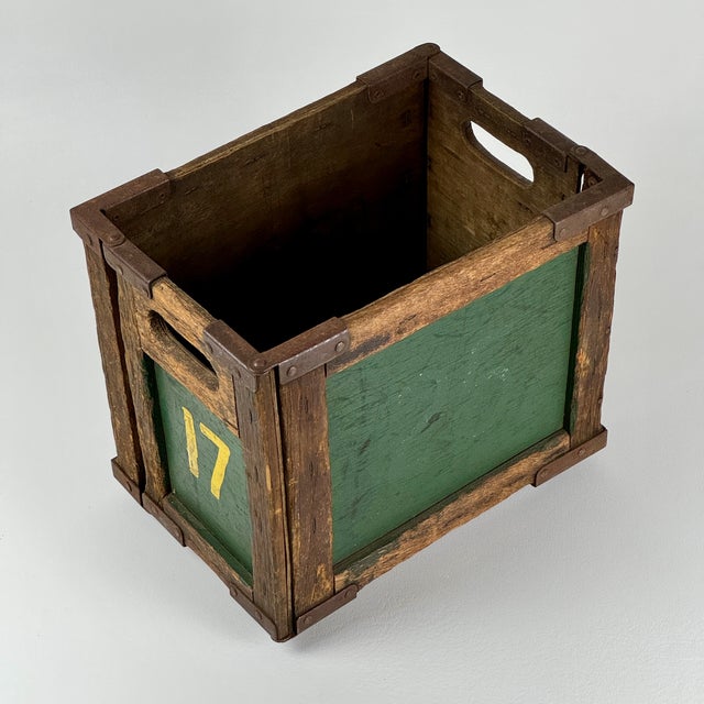 Antique Collapsable Wooden & Meal Box With Carved in Handles in Green Paint & Yellow No.17 For Sale In New York - Image 6 of 12