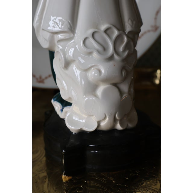 Vintage Holland Mold Chinoiserie Emperor Figurine, Signed Mozelle For Sale - Image 11 of 17