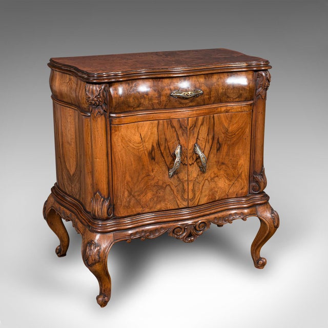 1970's Pair of Vintage Bedside Cabinets For Sale - Image 6 of 12