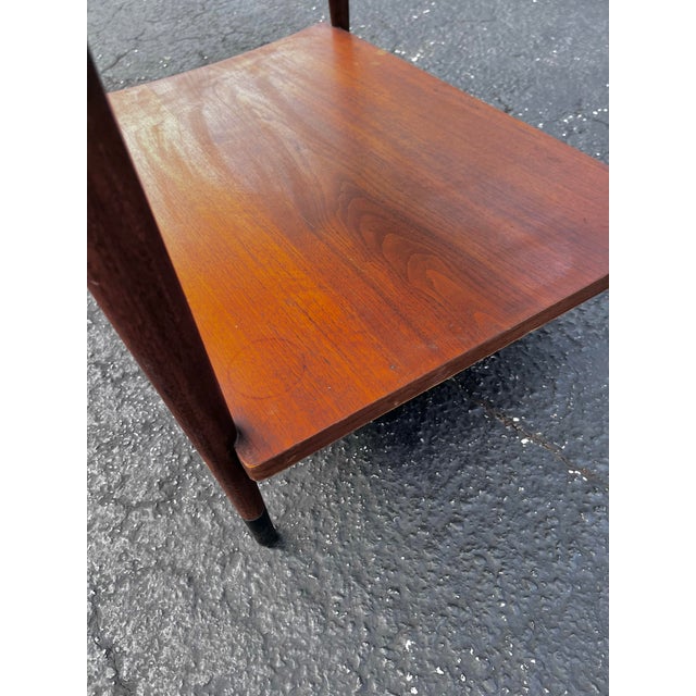 Mid Century Modern ‘Acclaim’ Side Table With Curved Lower Shelf | AltaVista Lane Furniture For Sale - Image 11 of 12