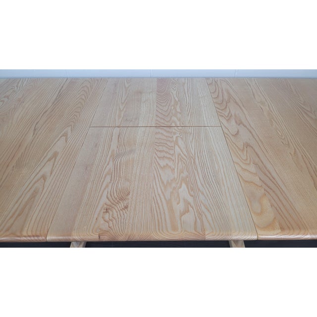 Ercol Windsor Extending Dining Table for Ercol, 2000s For Sale - Image 4 of 16