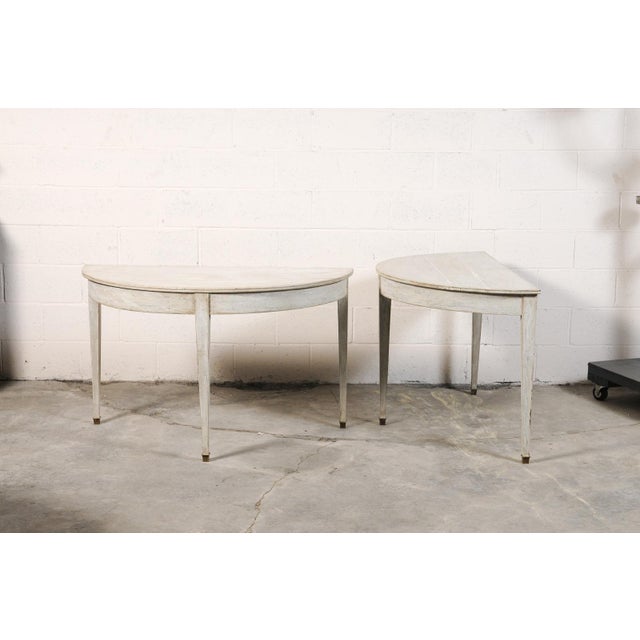 Wood 19th Century Pair of White Painted Demi-Lunes With Brass Feet, From France For Sale - Image 7 of 14