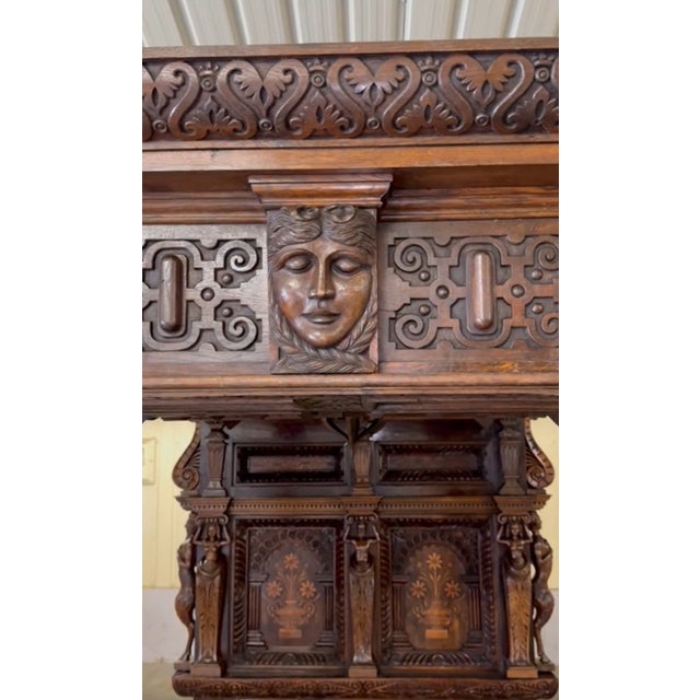 Important Antique c.1600 Charles I Documented English Oak Tester Bed – Museum Quality – Hand Carved – Rare Royal Presentation For Sale - Image 17 of 18
