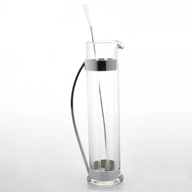 Hawkes Glass and Chrome Barware Skyscraper Cocktail Martini Pitcher, circa 1940 For Sale In Atlanta - Image 6 of 18