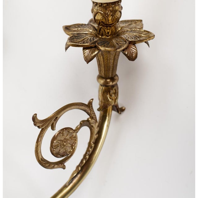 1950s Spanish French Neoclassical Cast Brass 3-Light Wall Sconce With Floral Rosettes For Sale - Image 9 of 12
