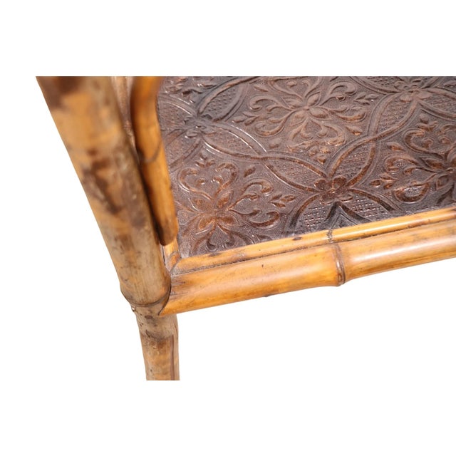Wood English Chinoiserie Victorian Bamboo and Lacquer Side, End Table C 1890/1900 For Sale - Image 7 of 11