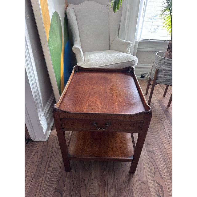 1970s Vintage English Mahogany End Table by Caledonian Inc For Sale - Image 16 of 18
