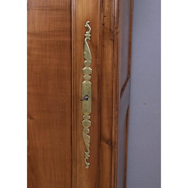 Late 19th Century Louis XV Standing Man in Cherrywood For Sale - Image 12 of 18