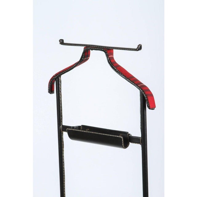Mid 20th Century Jacques Adnet Valet Leather Wrapped With Original Tartan Plaid For Sale - Image 5 of 17