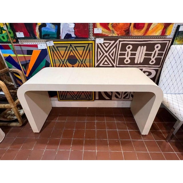 Wood 1980's Off White Laminate Waterfall Console Table. For Sale - Image 7 of 18