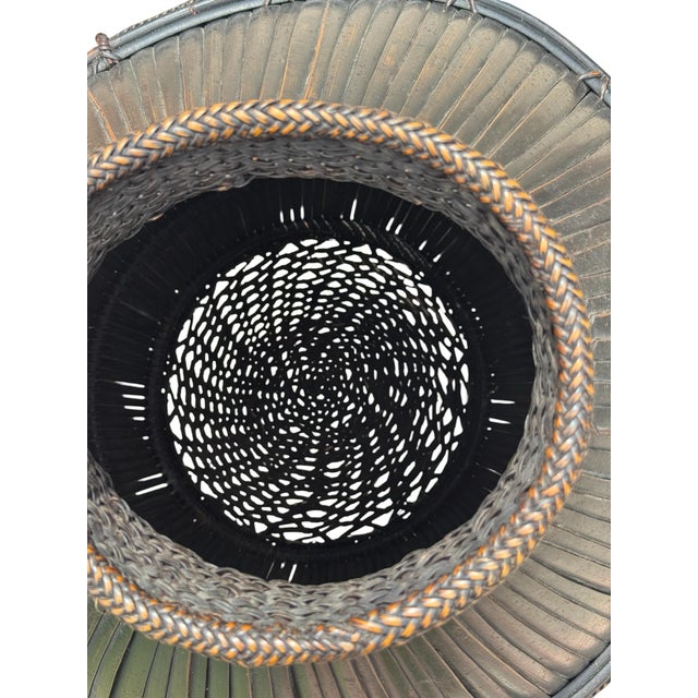 Locust Storage Basket (Iwus), 20th Century, Bontoc, Luzon Cordillera, Philippines For Sale - Image 4 of 4