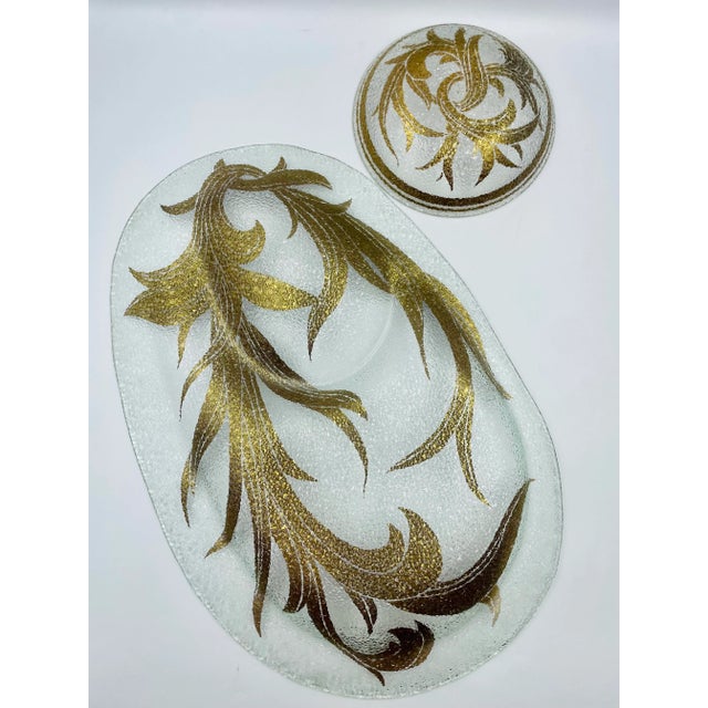 Dorothy Thorpe Vintage Dorothy Thorpe "Gold Scroll" Motif Oblong Textured Glass Tray & Corresponding Bowl- 2 Pieces For Sale - Image 4 of 11