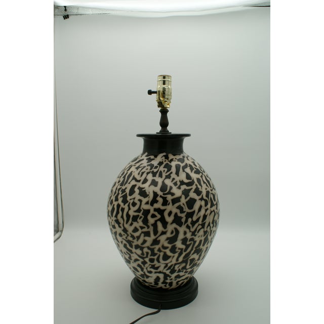 Contemporary Late 20th Century Black & Ivory Geometric Chulucanas Pottery Lamp – Handcrafted Peruvian Art Lg Tribal Vase For Sale - Image 3 of 9