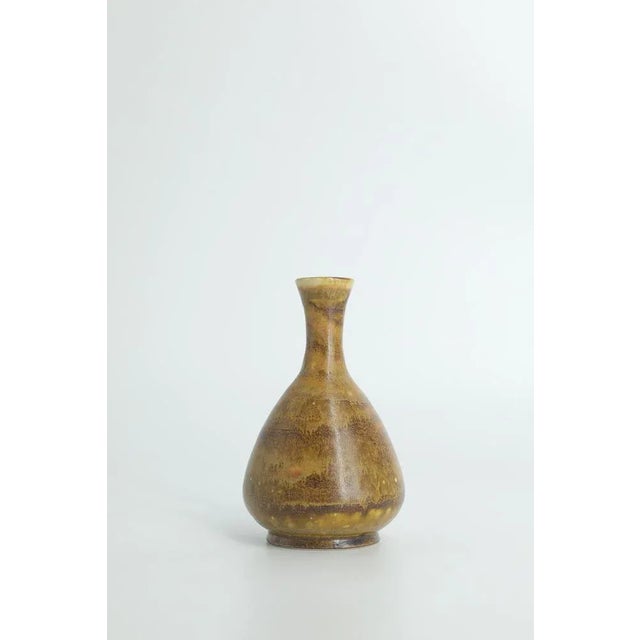 Small Mid-Century Scandinavian Modern Collectible Brown Stoneware Vases by Gunnar Borg for Höganäs Ceramics, 1960s, Set of 4 For Sale - Image 6 of 8