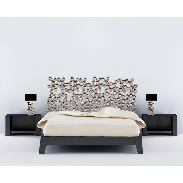 About Pendant indoor lighting fixture. Made of metal . Finished in different texturized colors. 5 LED (each LED 6,5 w. and...