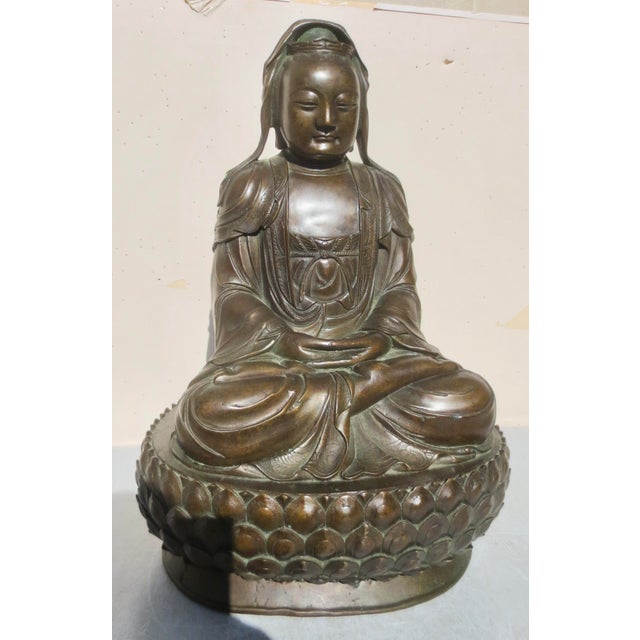 Bronze Bronze Buddha Quan Yin, Avalokiteshvara. For Sale - Image 8 of 13