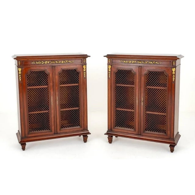 French Side Bookcase Cabinets in Walnut, 1880s, Set of 2 For Sale - Image 9 of 9