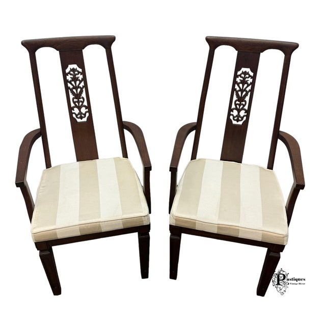 Mid-Century Modern Vintage Mid Century Modern Style Mahogany Accent / Dining Chairs - Pair For Sale - Image 3 of 8
