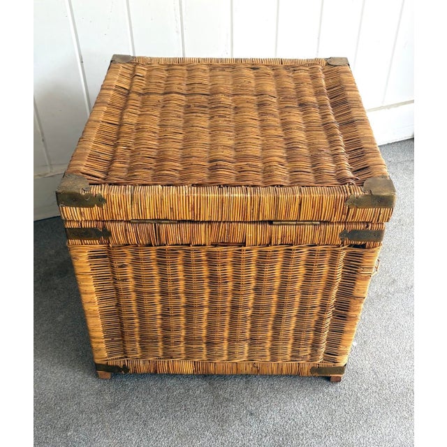 1970s Chinoiserie Wicker Hinge-Top Trunk/Chest W/ Brass Accents For Sale - Image 4 of 7