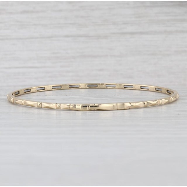 New 0.16ctw Diamond Flexible Bangle Bracelet 14k Yellow Gold 6.75" For Sale - Image 4 of 7