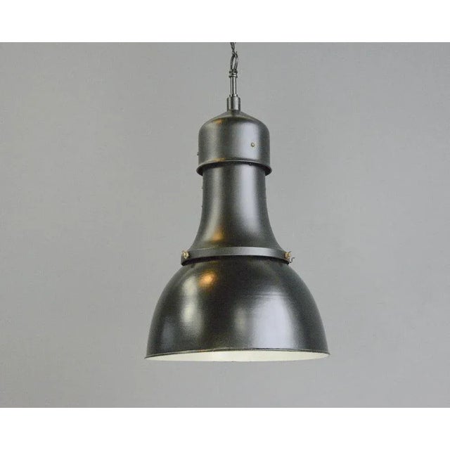 Black Bauhaus Model 530 Pendant Light by Kandem, 1920s For Sale - Image 8 of 8