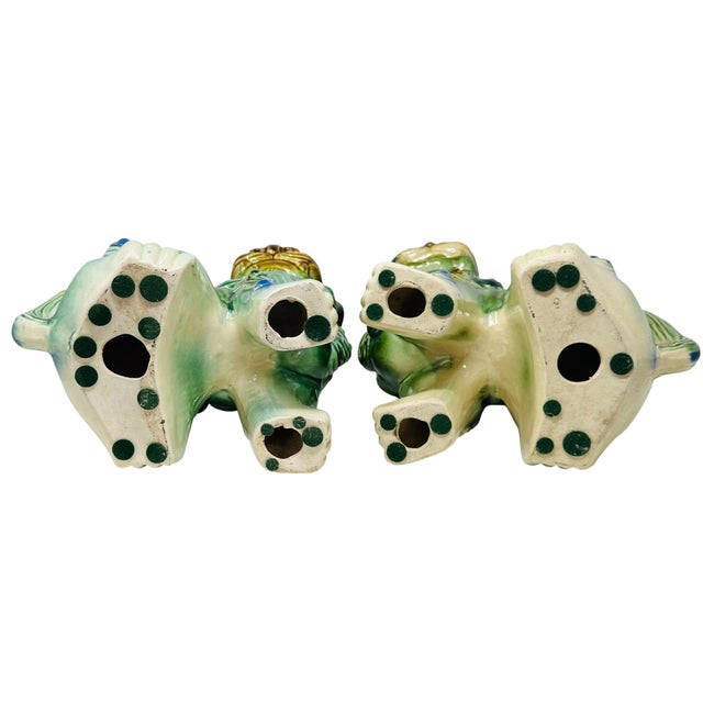 Grandmillennial 12” Mid-Century Japanese Shishi Foo Dogs in Vivid Sancai Glaze - Pair For Sale - Image 18 of 18