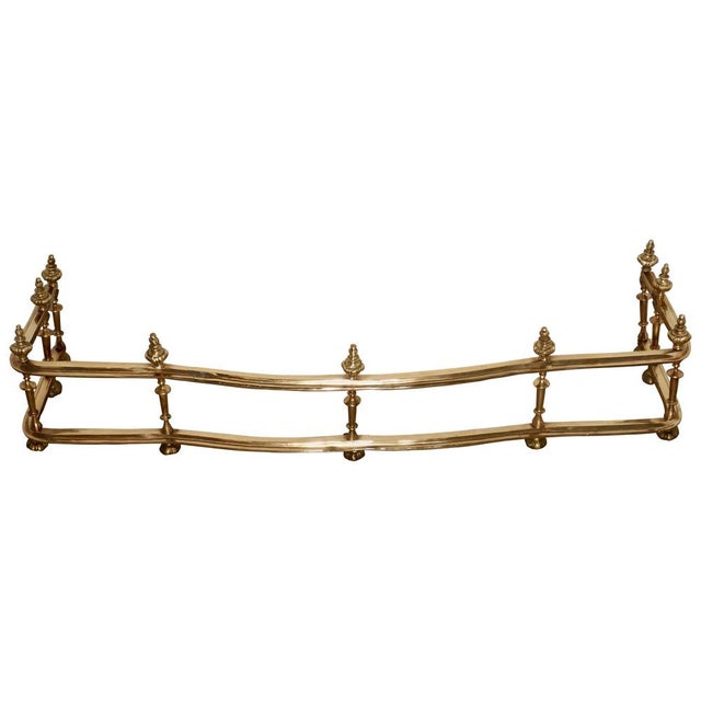 Metal Large 19th Century Brass Fender, 1870s For Sale - Image 7 of 7